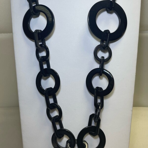 水牛ロングネックレス